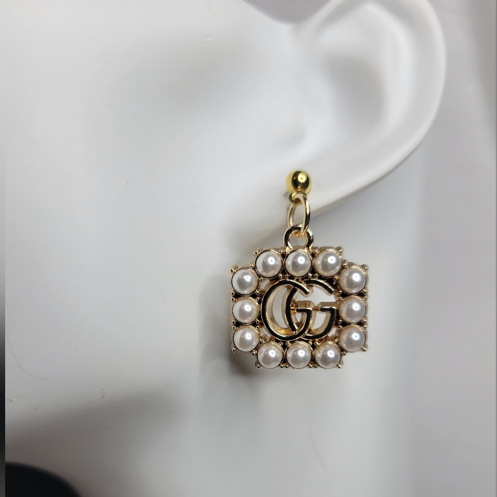 Gold/Pearl Gucci Zipper Pull, Custom Earings
